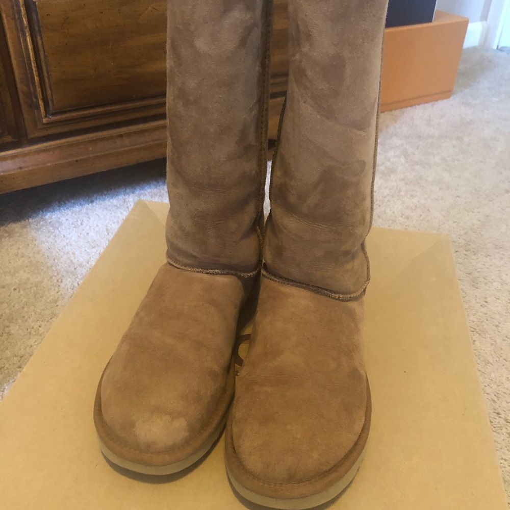 Tall ugg boots